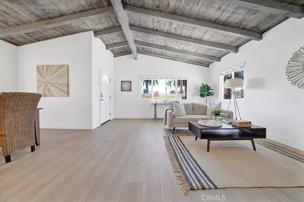 Corona Del Mar, CA 92625,330 Marguerite AVE #C