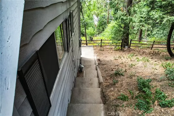 Lake Arrowhead, CA 92352,104 State Highway 173