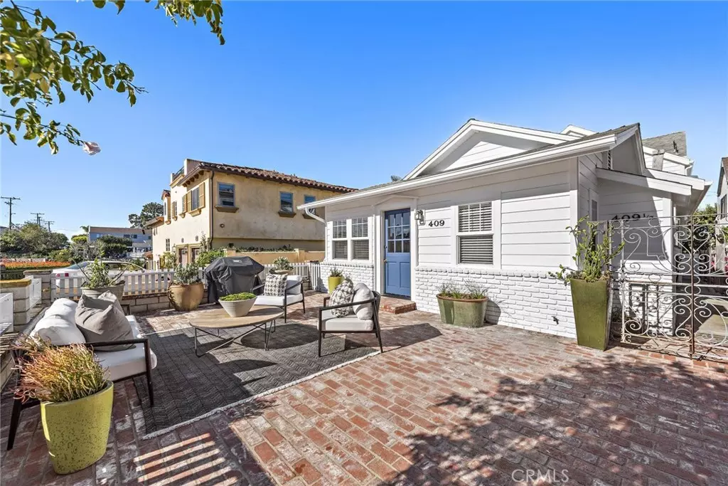 Corona Del Mar, CA 92625,409 Dahlia AVE