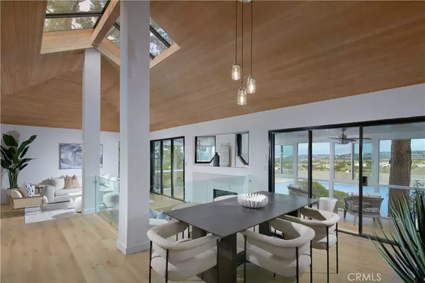 Newport Beach, CA 92660,22 Coventry #27