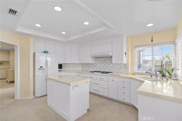 Corona Del Mar, CA 92625,3501 Lilac AVE #2