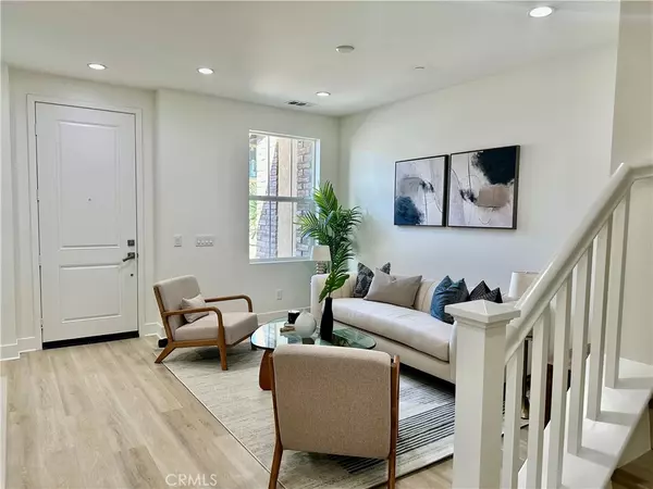 Rancho Mission Viejo, CA 92694,5 Piara ST