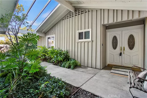 North Tustin, CA 92705,13301 Sussex Place