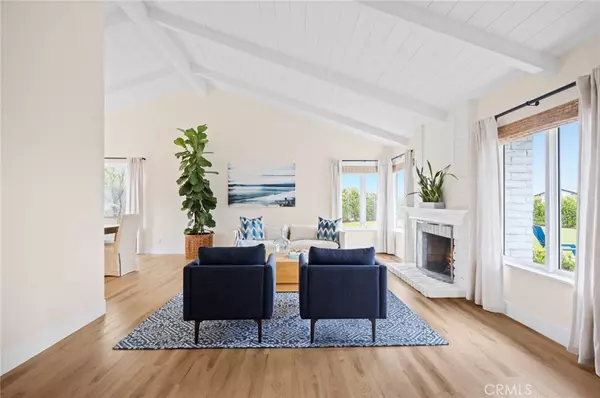 Corona Del Mar, CA 92625,1200 Outrigger DR