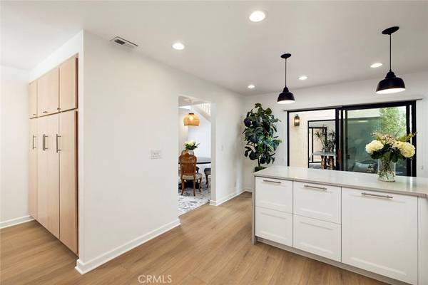 Costa Mesa, CA 92627,359 Bay View TER #21