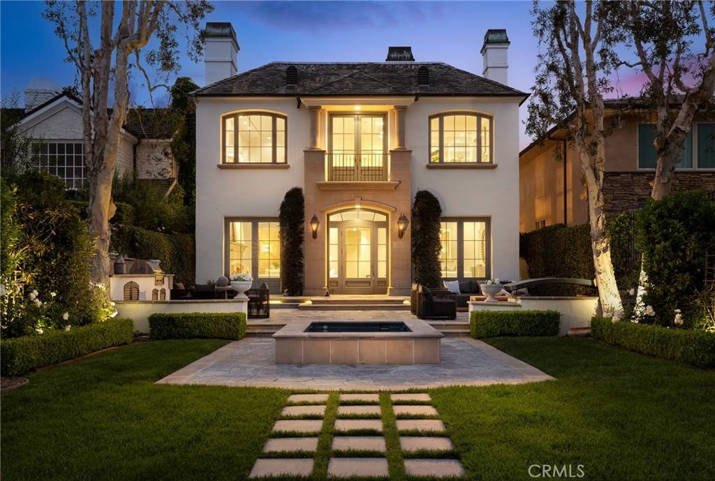 13 Harbor IS, Newport Beach, CA 92660