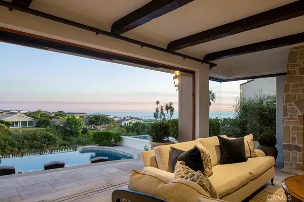 Corona Del Mar, CA 92625,230 Morning Canyon RD