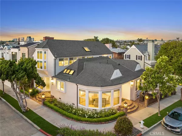 402 Seville AVE, Newport Beach, CA 92661