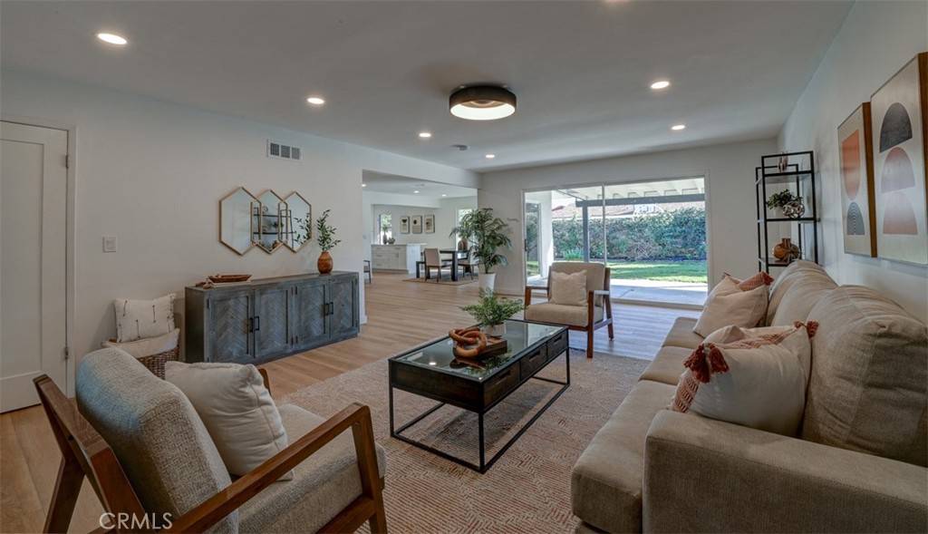 1232 E Live Oak CT, Anaheim, CA 92805