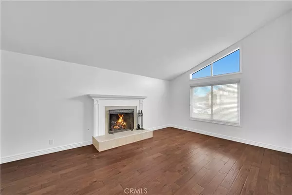 Seal Beach, CA 90740,4332 Ironwood AVE