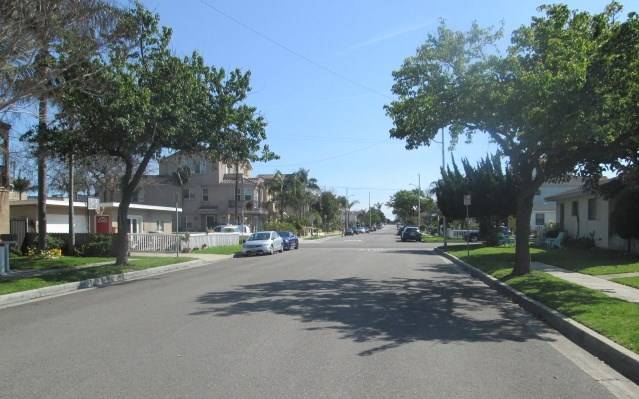Huntington Beach, CA 92648,1216 California ST
