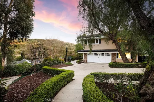 North Tustin, CA 92705,10091 Overhill DR