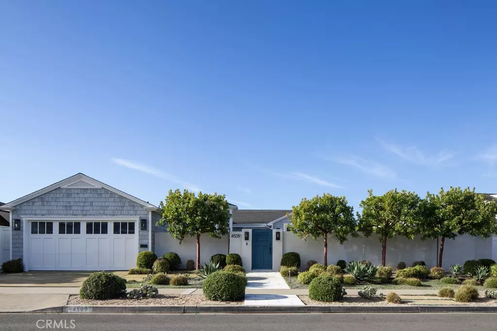 Corona Del Mar, CA 92625,4509 Wayne RD