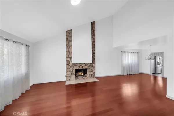 Burbank, CA 91504,3330 N Lamer ST