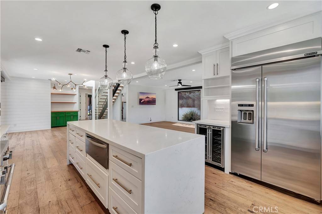 Newport Beach, CA 92660,2310 Fairhill DR
