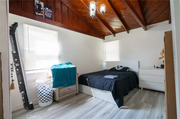 Anaheim, CA 92805,422 N Claudina ST