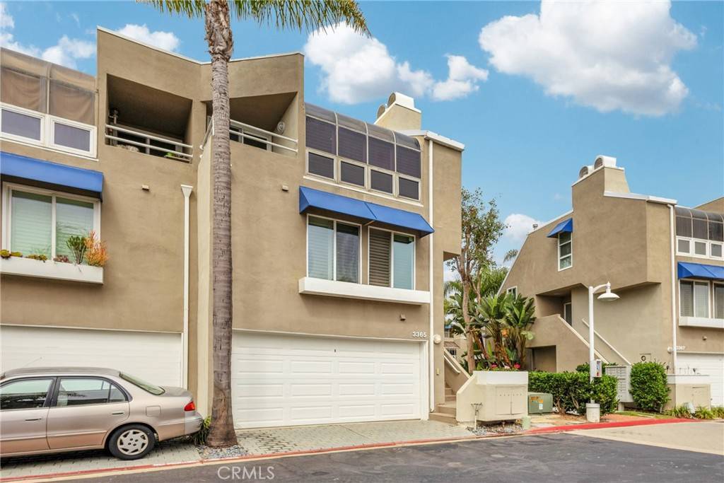 Huntington Beach, CA 92649,3365 Tempe DR