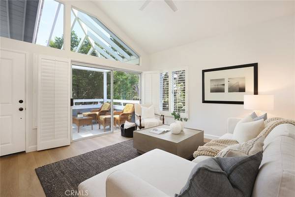 214 Hartford DR #126,  Newport Beach,  CA 92660