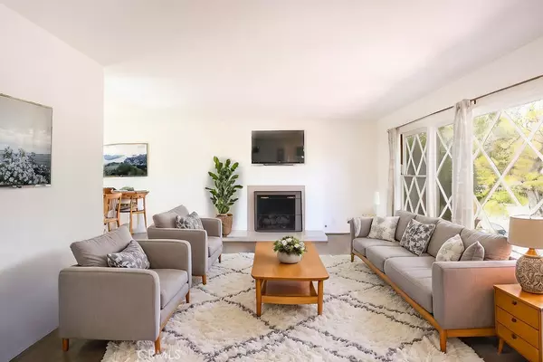 North Tustin, CA 92705,12302 Enramada DR