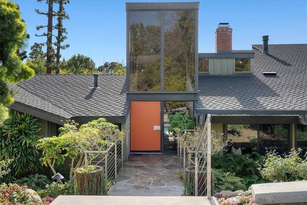 North Tustin, CA 92705,1912 Park Skyline