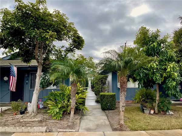 5872 Santa Barbara AVE #D, Garden Grove, CA 92845