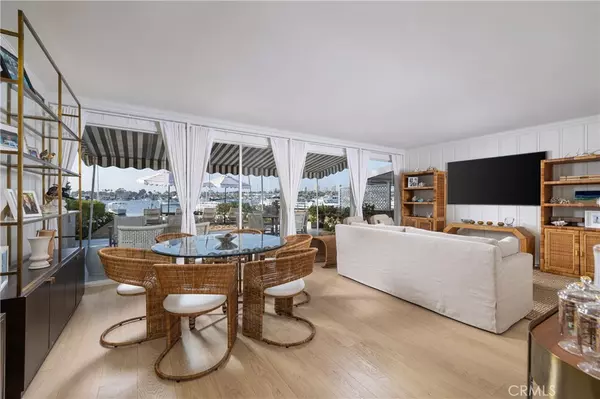 Newport Beach, CA 92661,1411 E Bay AVE