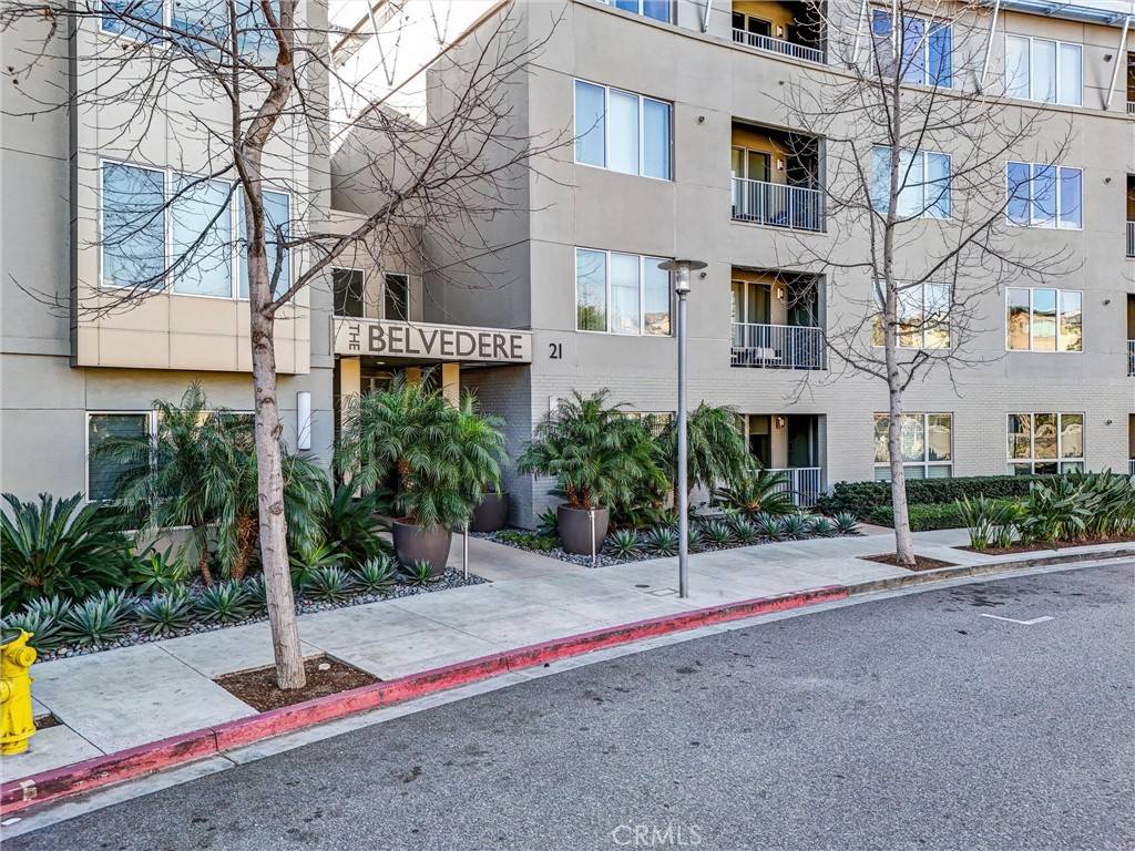 Irvine, CA 92612,21 Gramercy #102