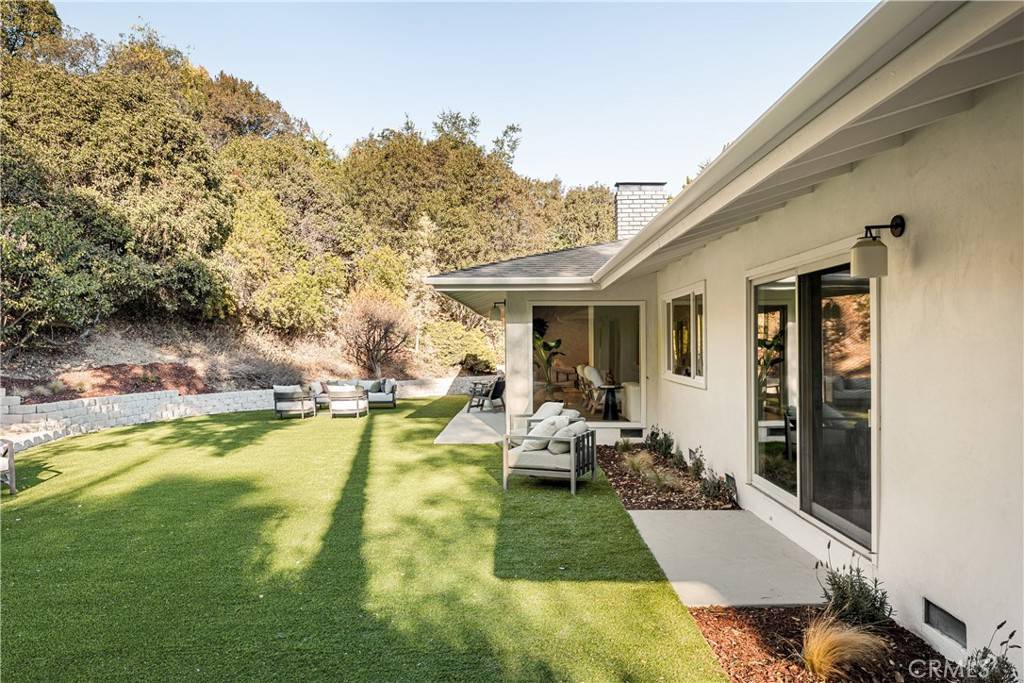 Sherman Oaks, CA 91403,4031 Deerhorn DR