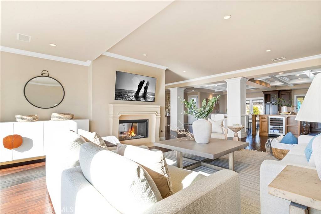 Corona Del Mar, CA 92625,3 Point Sur DR