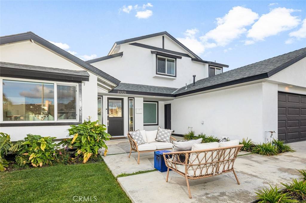 Huntington Beach, CA 92646,21221 Banff LN