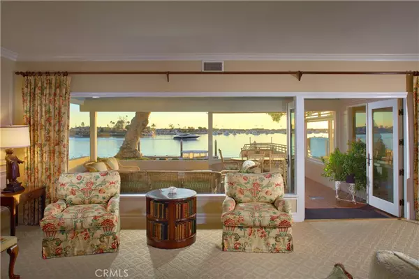Newport Beach, CA 92660,20 Harbor Island