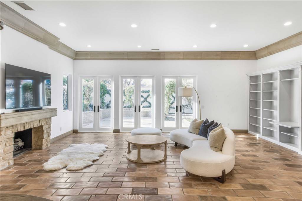 Newport Beach, CA 92660,57 Shearwater PL