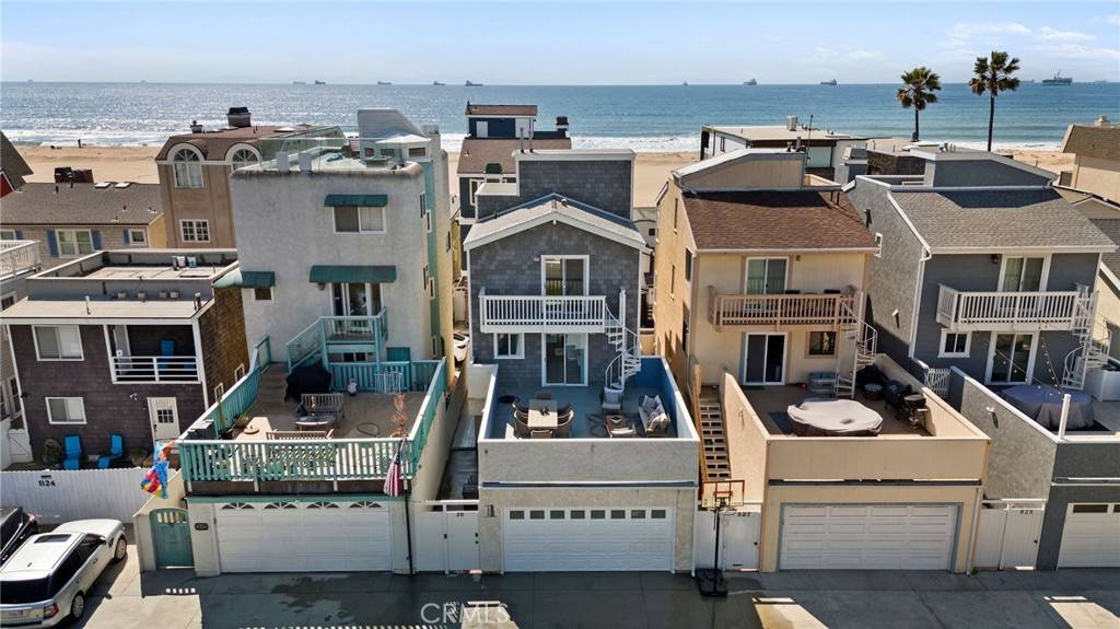 26 B Surfside AVE, Surfside, CA 90743