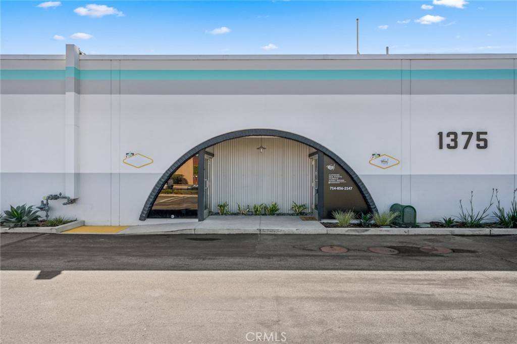 Costa Mesa, CA 92626,1375 Logan AVE #E