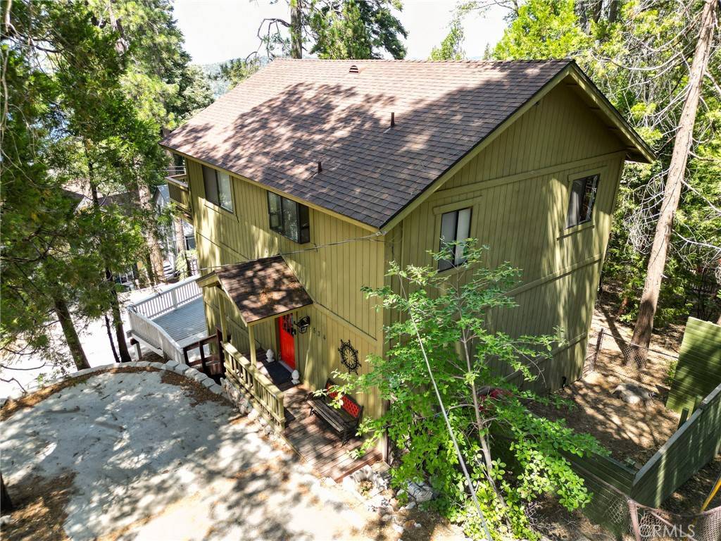 Lake Arrowhead, CA 92352,534 Dover CT