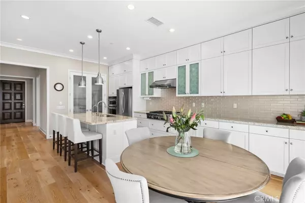 Irvine, CA 92602,64 Stetson