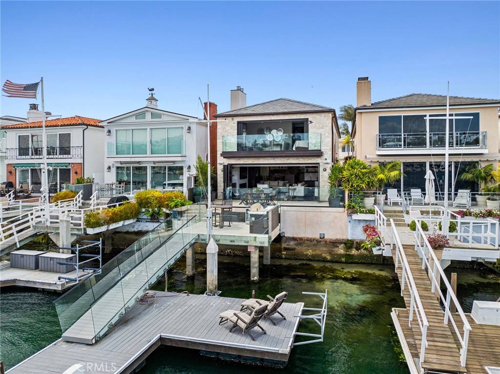 218 Via Lido Nord, Newport Beach, CA 92663