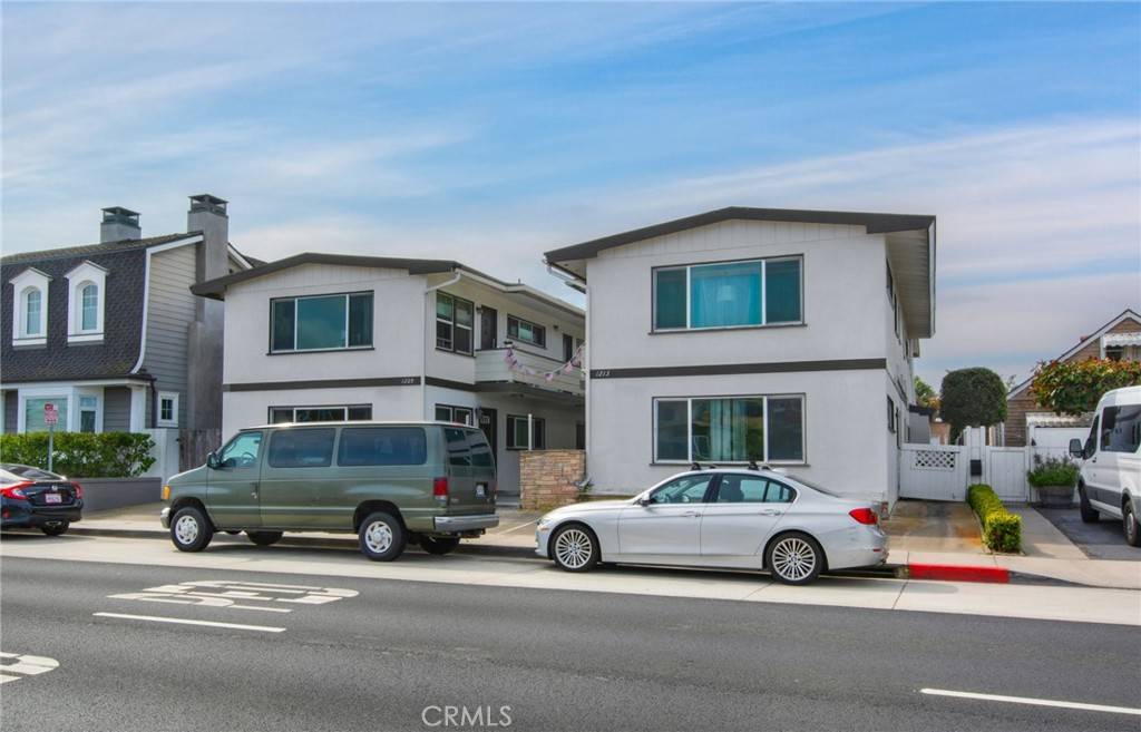 1209 W Balboa BLVD, Newport Beach, CA 92661