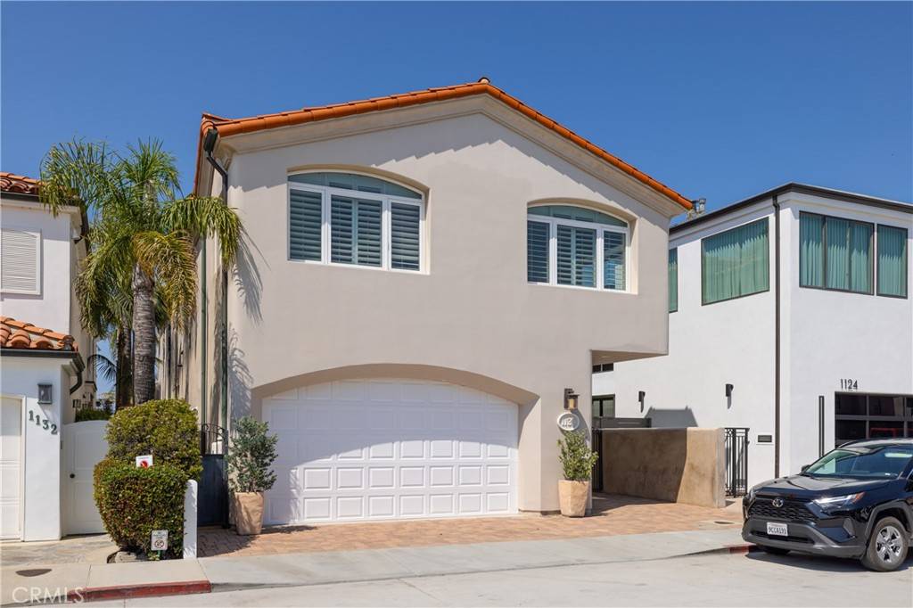 Newport Beach, CA 92661,1130 W Bay AVE