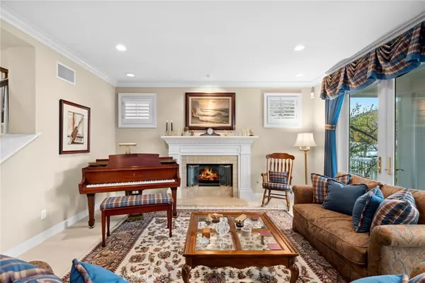 Newport Beach, CA 92660,36 Long Bay DR