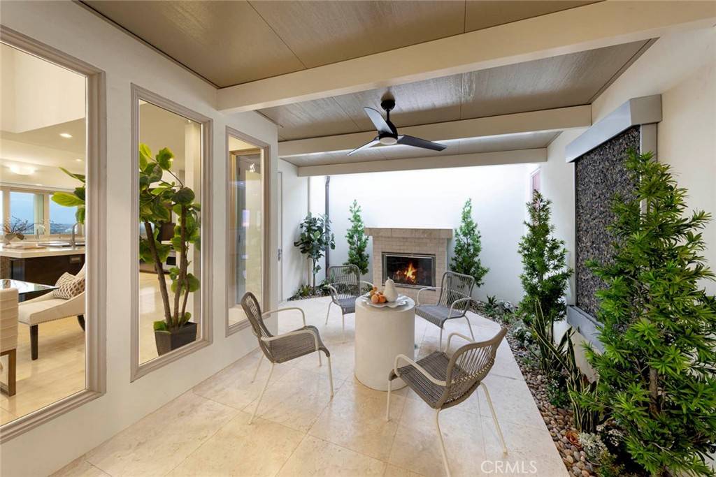 Newport Beach, CA 92660,9 Saint Tropez
