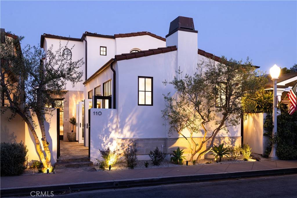 110 Via Orvieto, Newport Beach, CA 92663