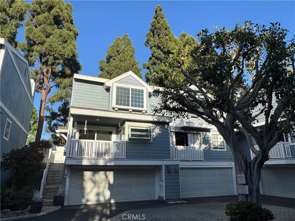 2218 Mayfair CT, Costa Mesa, CA 92627