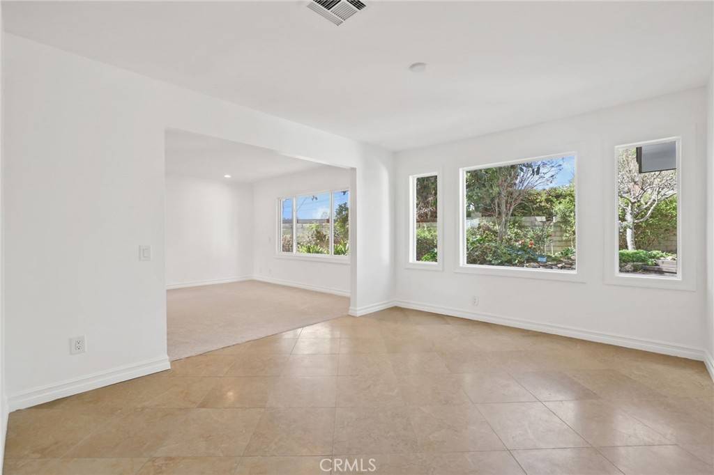 North Tustin, CA 92705,11391 Arroyo AVE