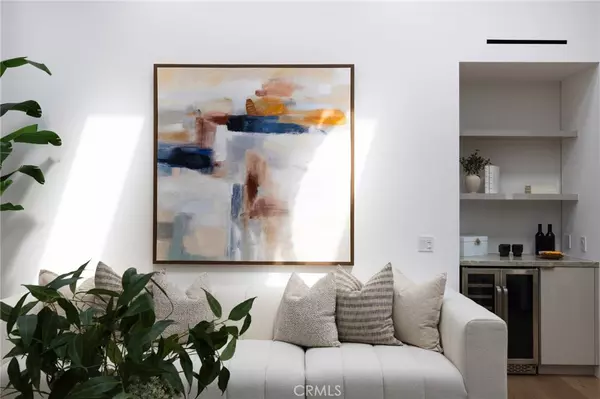 Corona Del Mar, CA 92625,303 1/2 Goldenrod AVE