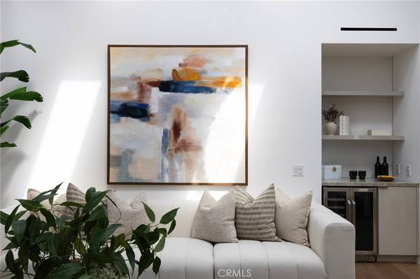 Corona Del Mar, CA 92625,303 1/2 Goldenrod AVE