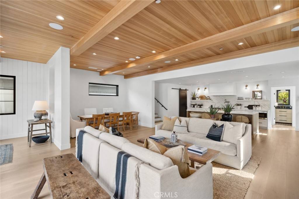 Newport Beach, CA 92661,2045 E Ocean BLVD