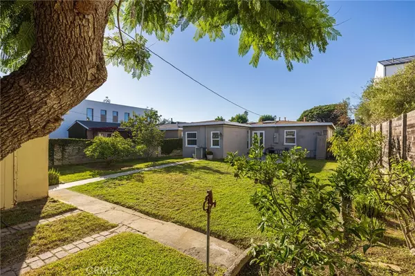 Newport Beach, CA 92663,524 Tustin AVE