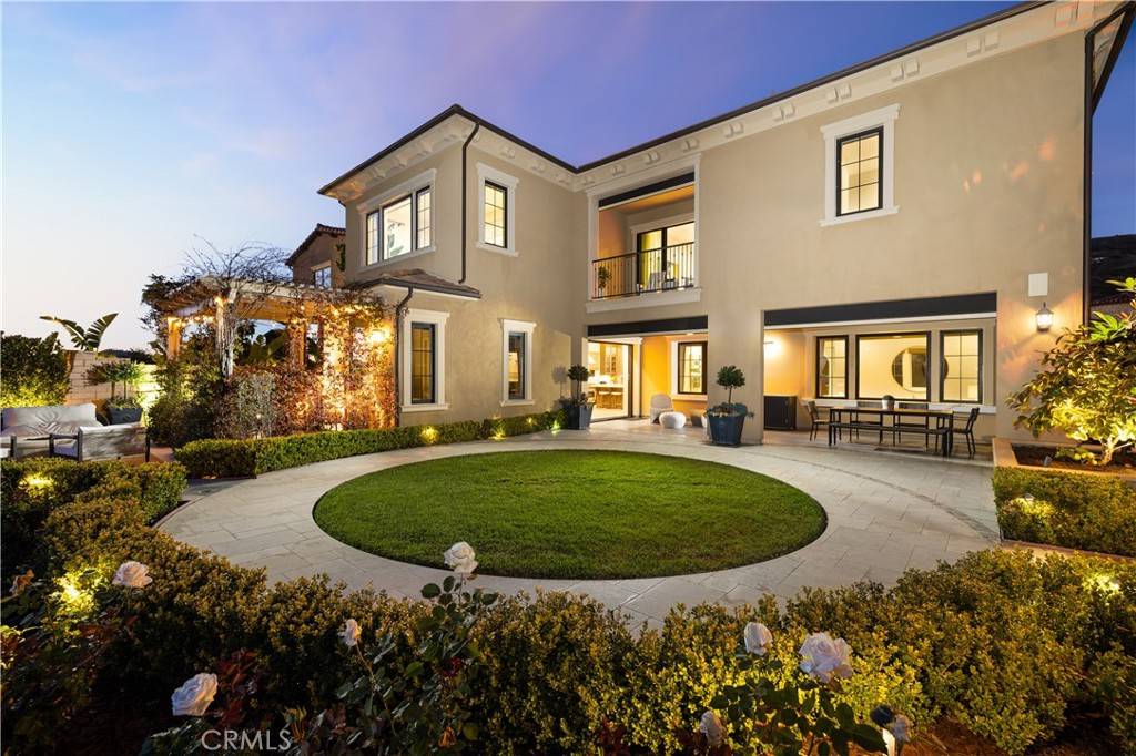 212 Clear Falls, Irvine, CA 92602