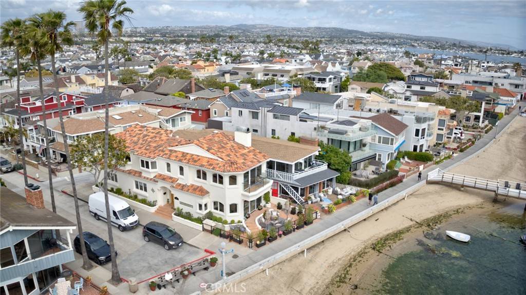 Newport Beach, CA 92662,300 302 South Bayfront